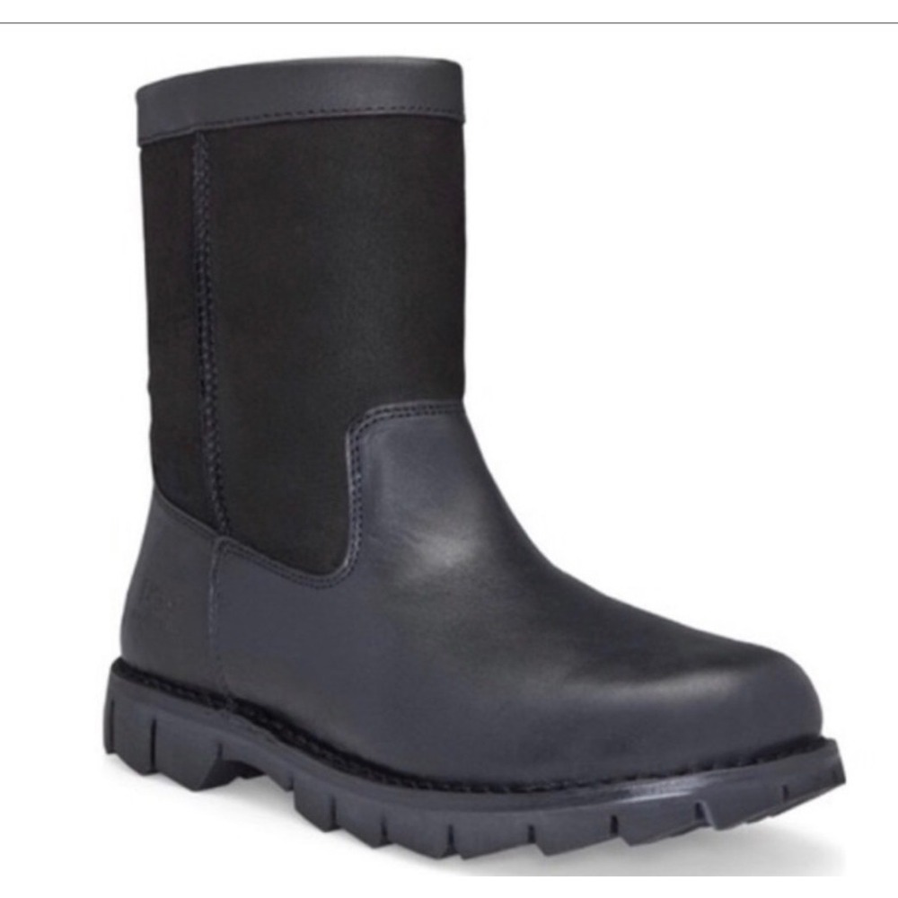 UGG Beacon Leather Shearling Boots Black Waterproof Lug Sole Size 9